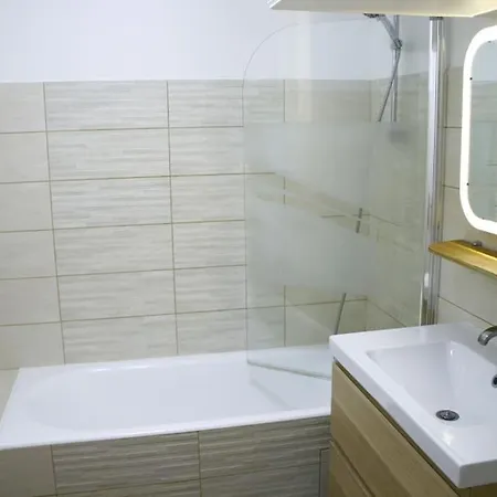 Sevigne Apartmán *
